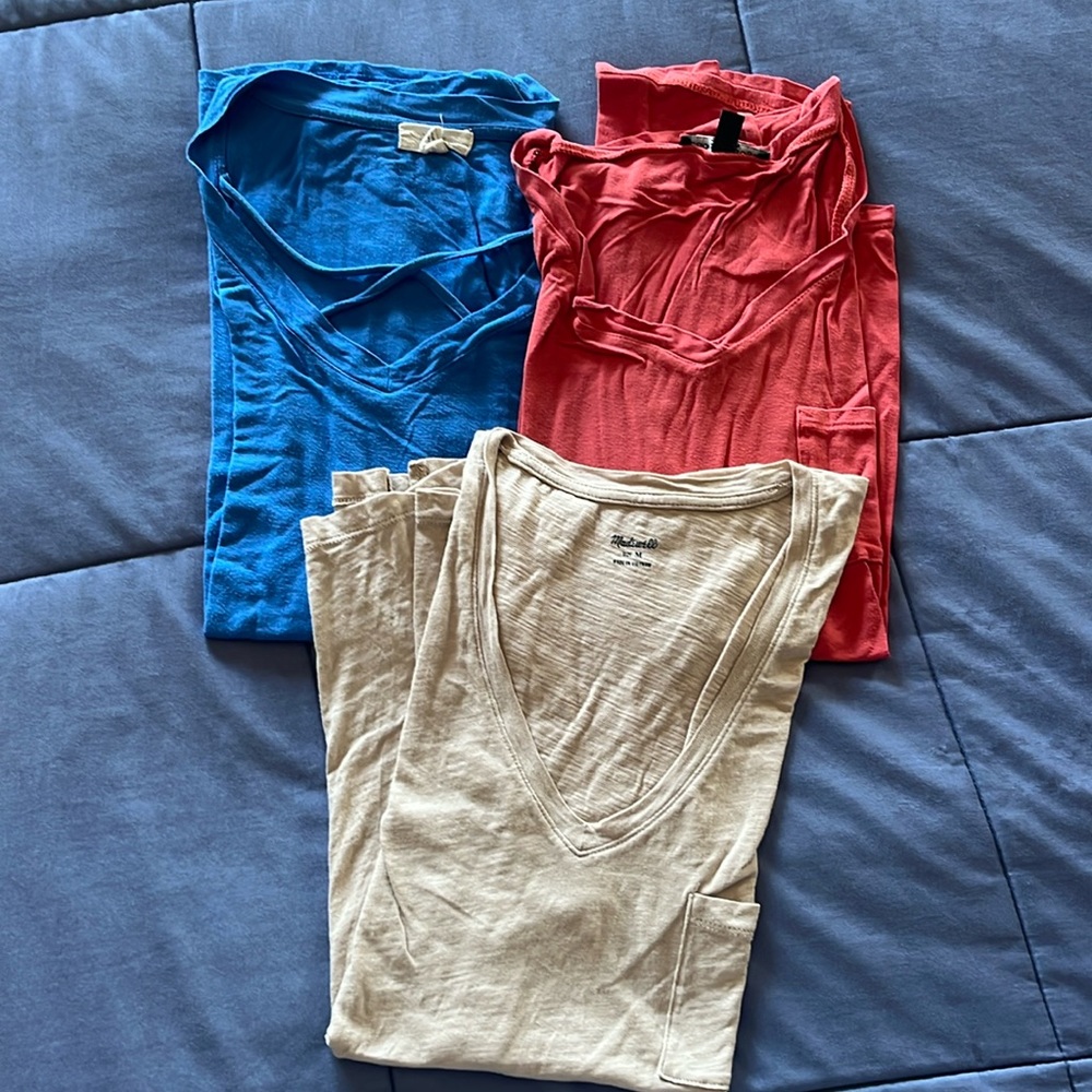 A lot of three cotton T-shirts, Cable & Gauge, CPO and Madewell